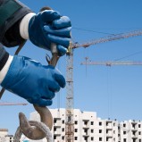 Numărul autorizaţiilor pentru construcţii de locuinţe a crescut cu 15,4% luna trecută