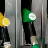 Analiza: Pretul carburantilor in Romania ar trebui sa scada cu 6%