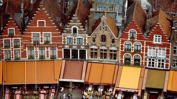 Bruges, un oras mai ieftin si mai stilat decat Bruxelles